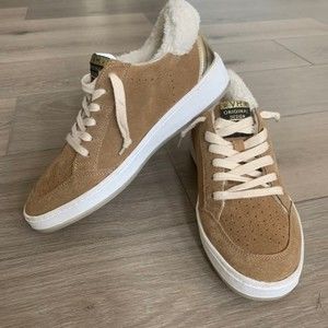 Meet your Posher, Joann